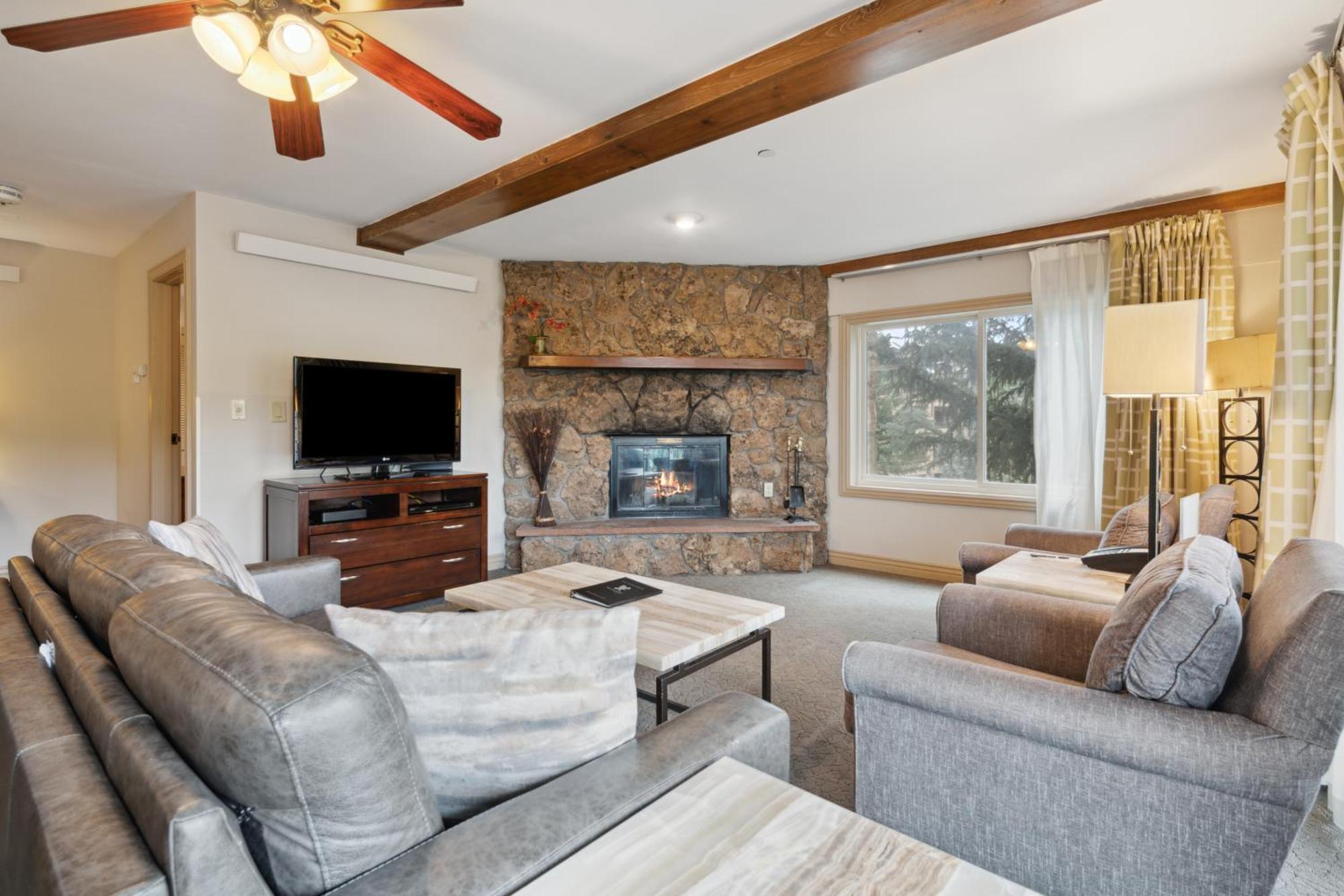 Falcon Point Avon Extérieur photo