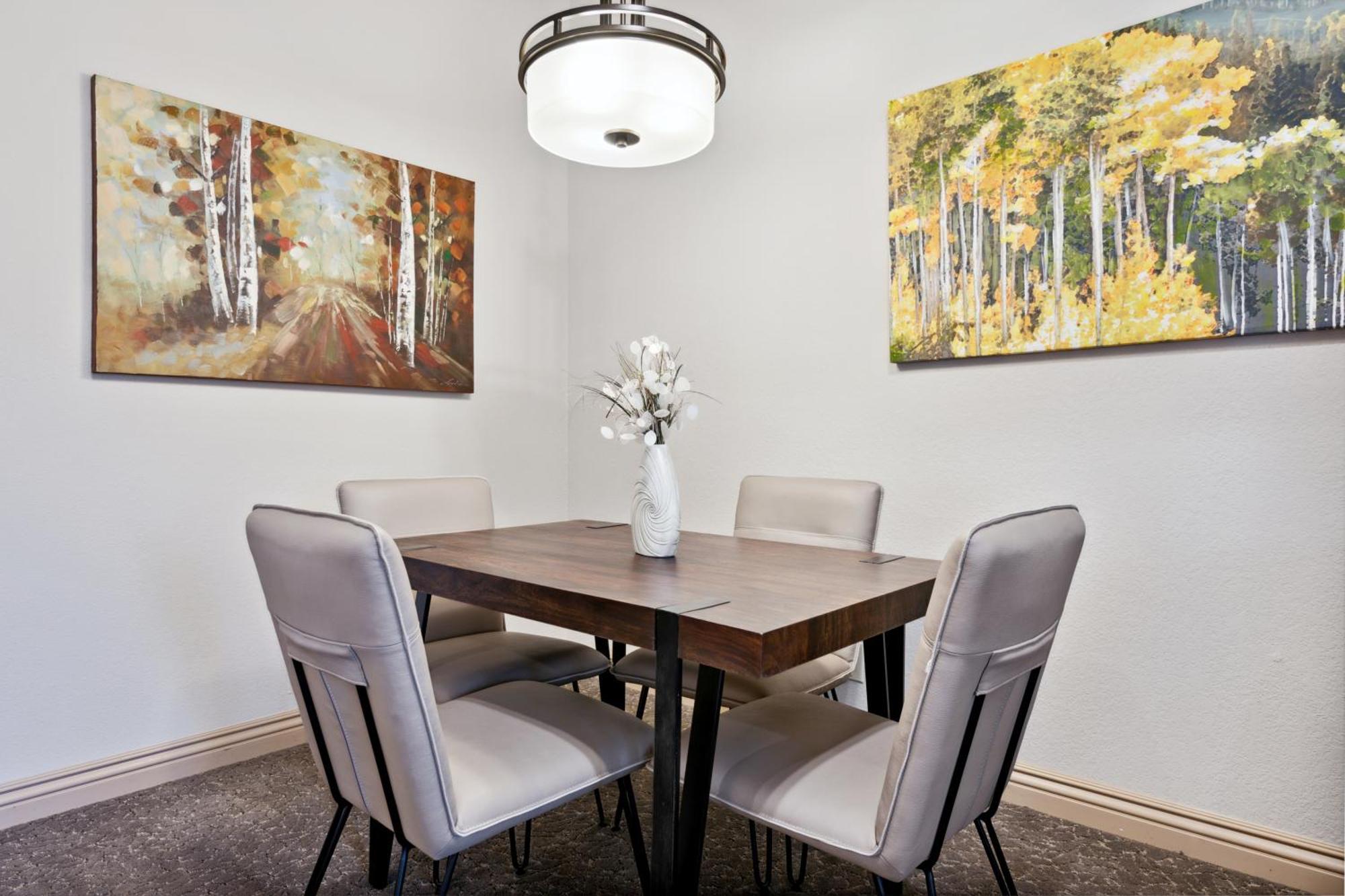 Falcon Point Avon Extérieur photo