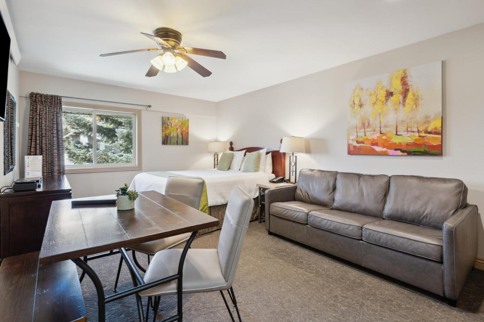 Falcon Point Avon Extérieur photo